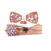 Set dreveného motýlika, vreckovky, manžetových gombíkov a brošne - Vyrezávané listy, biely