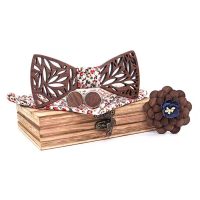 Set dreveného motýlika, manžetových gombíkov a vreckovky - Kvetinový tmavý ornament